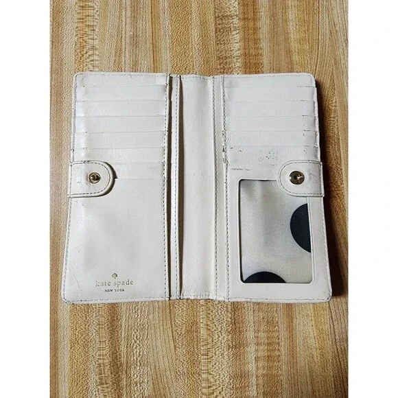 Kate Spade Wallets - Picture 6 of 12